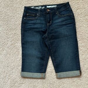 DKNY Bermuda Jean